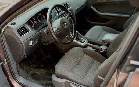 Volkswagen Jetta VI, 2014 год, 890 000 рублей, 10 фотография