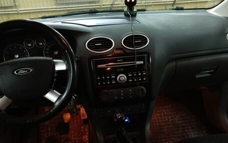 Ford Focus II рестайлинг, 2007 год, 600 000 рублей, 29 фотография