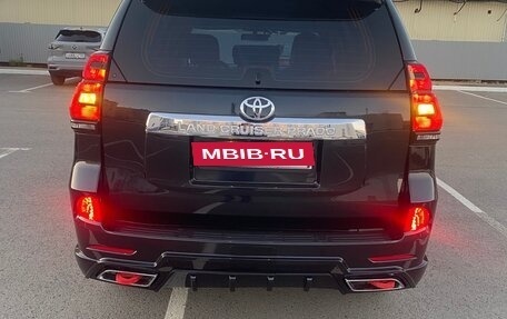 Toyota Land Cruiser Prado 150 рестайлинг 2, 2011 год, 3 700 000 рублей, 5 фотография