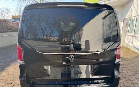 Mercedes-Benz V-Класс, 2025 год, 13 200 000 рублей, 4 фотография