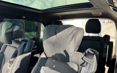 Mercedes-Benz V-Класс, 2025 год, 13 200 000 рублей, 10 фотография