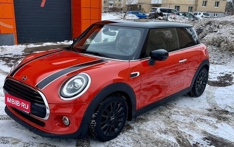 MINI Hatch, 2019 год, 2 250 000 рублей, 2 фотография