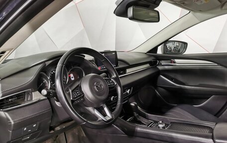 Mazda 6, 2019 год, 1 875 000 рублей, 19 фотография