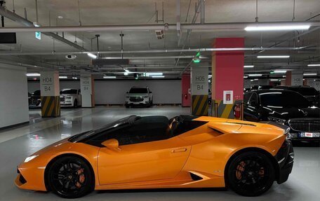 Lamborghini Huracán, 2016 год, 19 500 000 рублей, 10 фотография