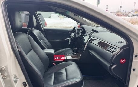 Toyota Camry, 2016 год, 2 150 000 рублей, 24 фотография