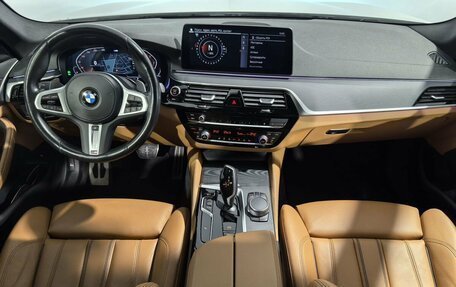 BMW 5 серия, 2021 год, 5 450 000 рублей, 9 фотография