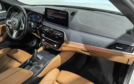 BMW 5 серия, 2021 год, 5 450 000 рублей, 12 фотография