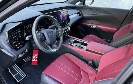 Lexus RX IV рестайлинг, 2024 год, 10 500 000 рублей, 12 фотография