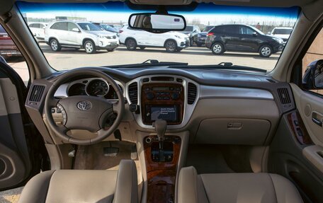 Toyota Highlander III, 2005 год, 1 155 000 рублей, 16 фотография