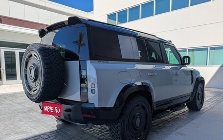 Land Rover Defender II, 2026 год, 15 400 000 рублей, 3 фотография