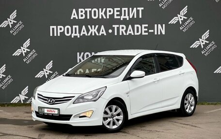Hyundai Solaris II рестайлинг, 2016 год, 895 000 рублей, 3 фотография