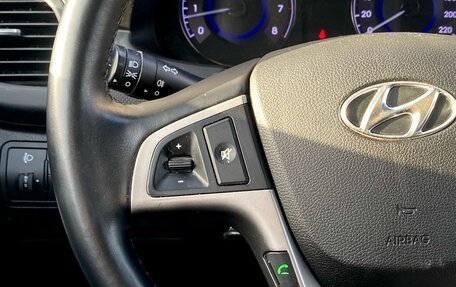 Hyundai Solaris II рестайлинг, 2016 год, 895 000 рублей, 16 фотография