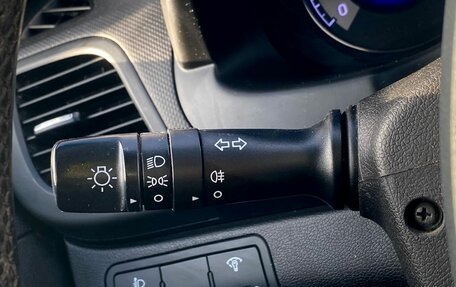 Hyundai Solaris II рестайлинг, 2016 год, 895 000 рублей, 18 фотография