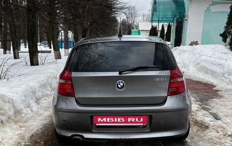 BMW 1 серия, 2009 год, 850 000 рублей, 4 фотография