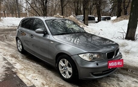 BMW 1 серия, 2009 год, 850 000 рублей, 2 фотография