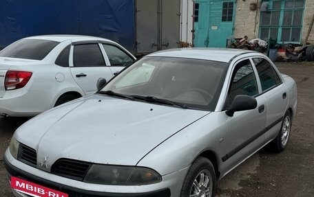 Mitsubishi Carisma I, 2002 год, 295 000 рублей, 3 фотография