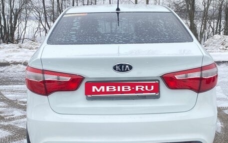 KIA Rio III рестайлинг, 2011 год, 780 000 рублей, 6 фотография