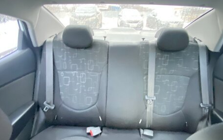 KIA Rio III рестайлинг, 2011 год, 780 000 рублей, 18 фотография