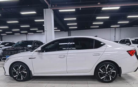 Skoda Octavia IV, 2022 год, 1 920 000 рублей, 3 фотография