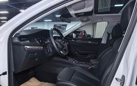 Skoda Octavia IV, 2022 год, 1 920 000 рублей, 8 фотография