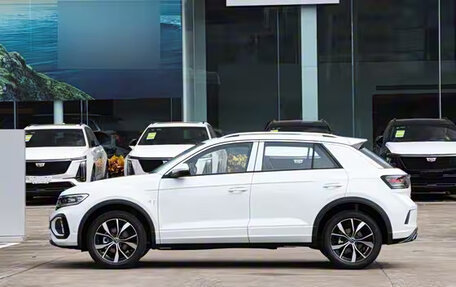 Volkswagen T-Roc I, 2026 год, 2 100 000 рублей, 3 фотография