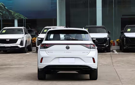 Volkswagen T-Roc I, 2026 год, 2 100 000 рублей, 5 фотография