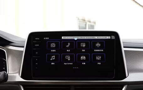 Volkswagen T-Roc I, 2026 год, 2 100 000 рублей, 9 фотография