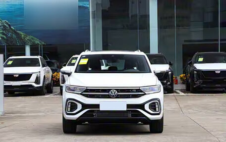 Volkswagen T-Roc I, 2026 год, 2 100 000 рублей, 2 фотография