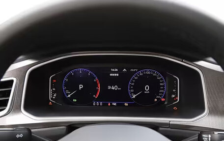 Volkswagen T-Roc I, 2026 год, 2 100 000 рублей, 8 фотография