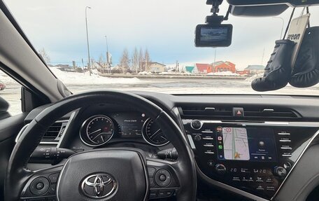 Toyota Camry, 2018 год, 2 550 000 рублей, 18 фотография
