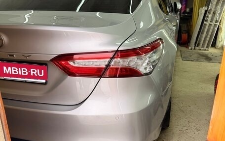 Toyota Camry, 2018 год, 2 550 000 рублей, 28 фотография