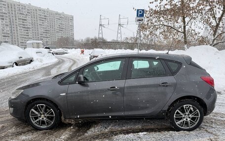 Opel Astra J, 2011 год, 670 000 рублей, 8 фотография