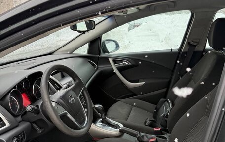 Opel Astra J, 2011 год, 670 000 рублей, 9 фотография