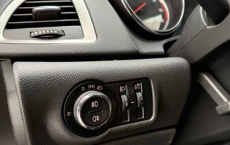 Opel Astra J, 2011 год, 670 000 рублей, 10 фотография