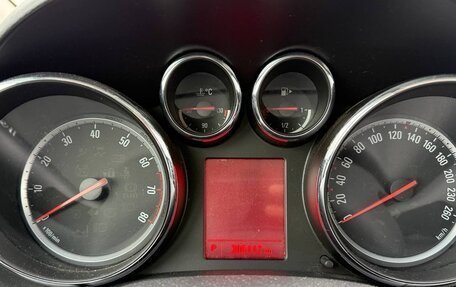 Opel Astra J, 2011 год, 670 000 рублей, 16 фотография