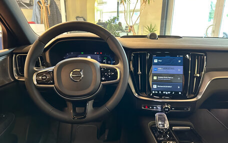 Volvo S60 III, 2024 год, 4 890 000 рублей, 6 фотография