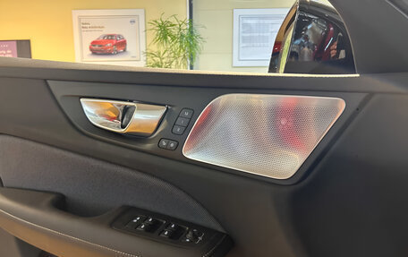 Volvo S60 III, 2024 год, 4 890 000 рублей, 8 фотография