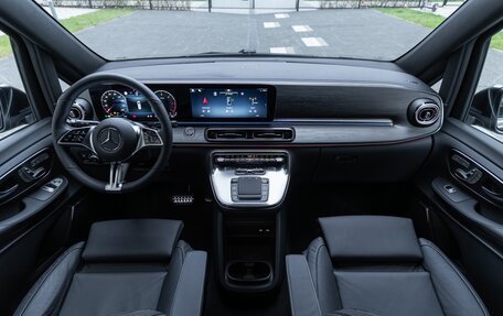 Mercedes-Benz V-Класс, 2025 год, 13 990 000 рублей, 14 фотография