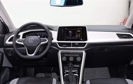 Volkswagen T-Roc I, 2026 год, 1 413 000 рублей, 17 фотография