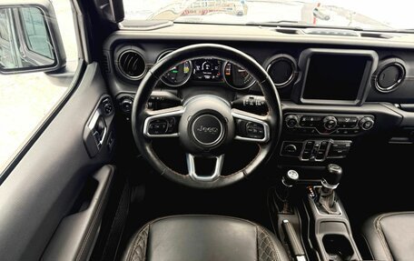 Jeep Wrangler, 2021 год, 5 250 000 рублей, 17 фотография