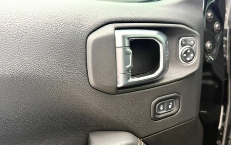 Jeep Wrangler, 2021 год, 5 250 000 рублей, 20 фотография