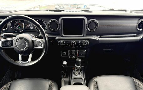 Jeep Wrangler, 2021 год, 5 250 000 рублей, 31 фотография