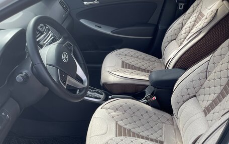 Hyundai Solaris II рестайлинг, 2013 год, 1 100 000 рублей, 9 фотография