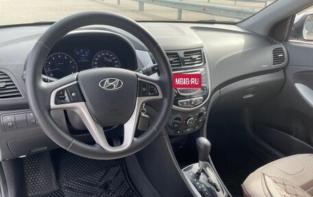 Hyundai Solaris II рестайлинг, 2013 год, 1 100 000 рублей, 13 фотография