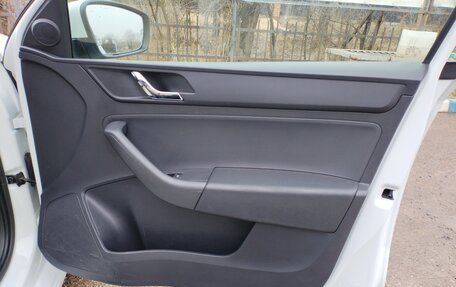 Skoda Rapid I, 2014 год, 930 000 рублей, 8 фотография