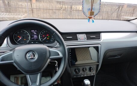 Skoda Rapid I, 2014 год, 930 000 рублей, 12 фотография