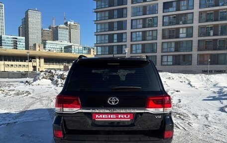 Toyota Land Cruiser 200, 2020 год, 7 600 000 рублей, 6 фотография