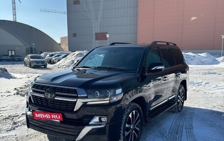 Toyota Land Cruiser 200, 2020 год, 7 600 000 рублей, 9 фотография