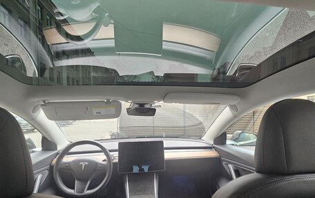 Tesla Model 3 I, 2019 год, 3 000 000 рублей, 8 фотография