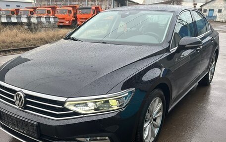 Volkswagen Passat B8 рестайлинг, 2020 год, 3 100 000 рублей, 2 фотография